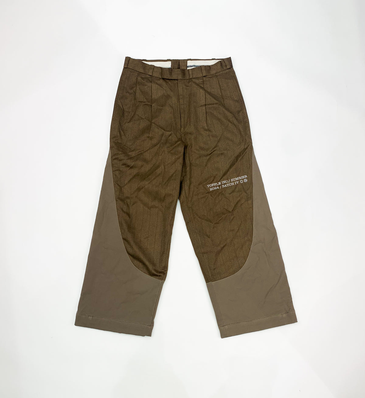 Sample Brown Curve Jeans