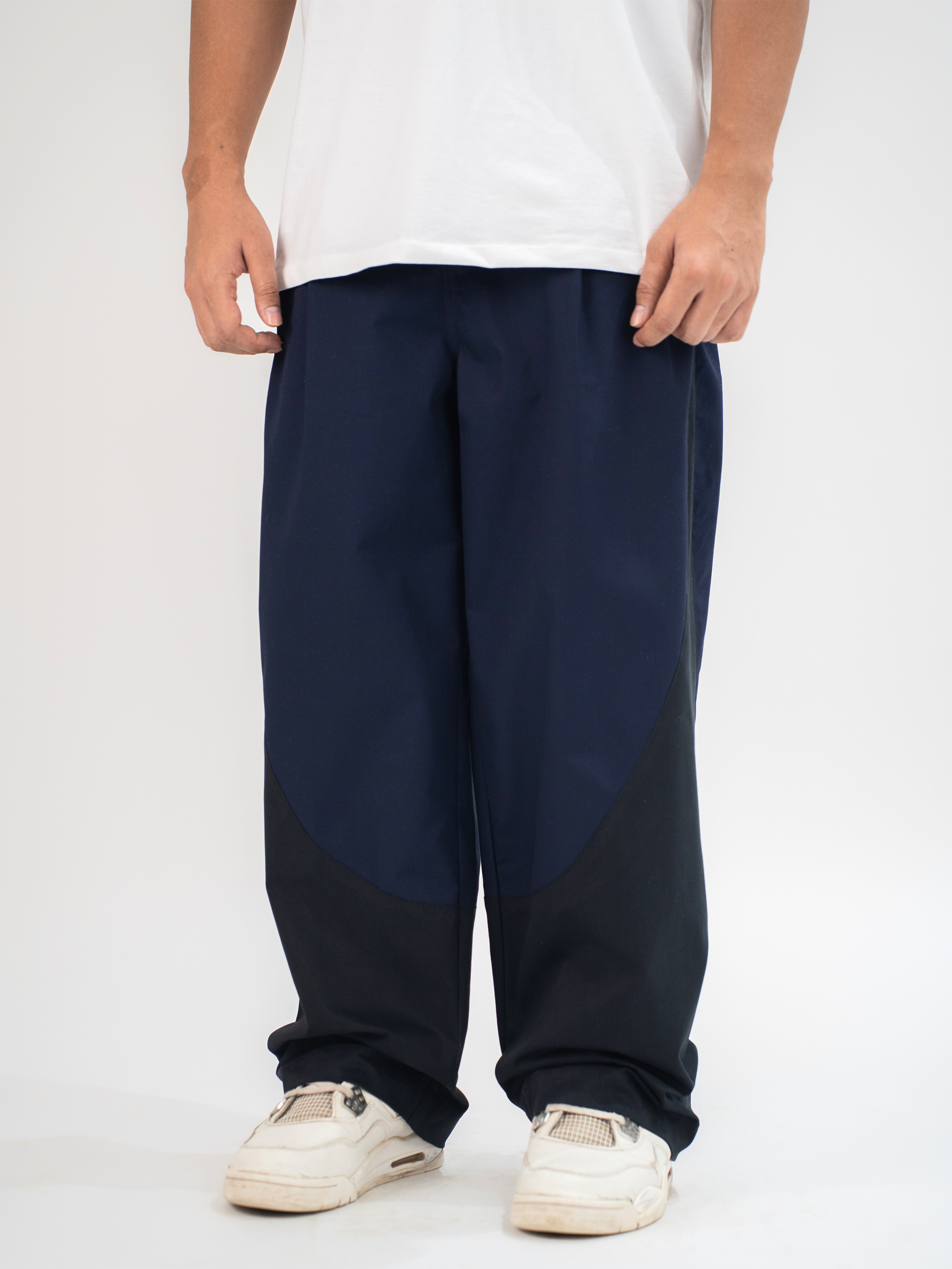 Indigo Curve Cut Pants