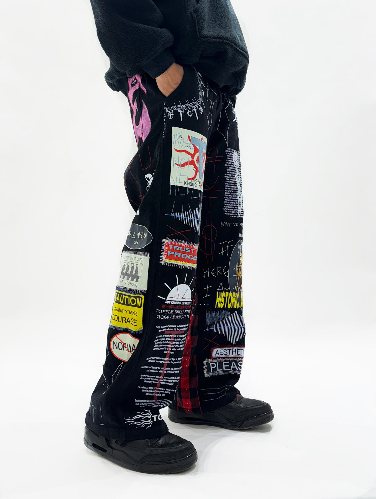 Black Punk Out Jeans