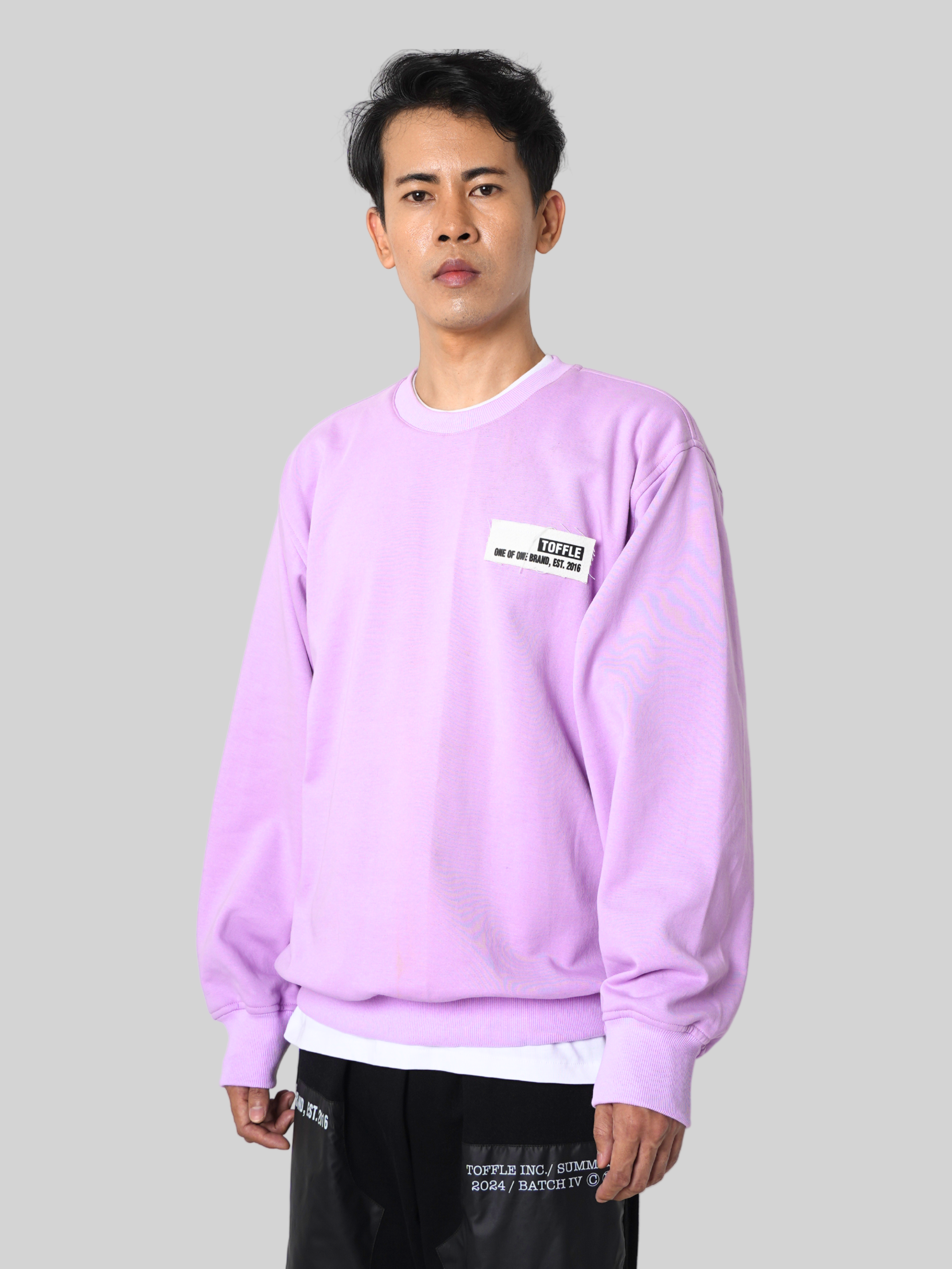 Essential Sweatshirt (11 Variants)