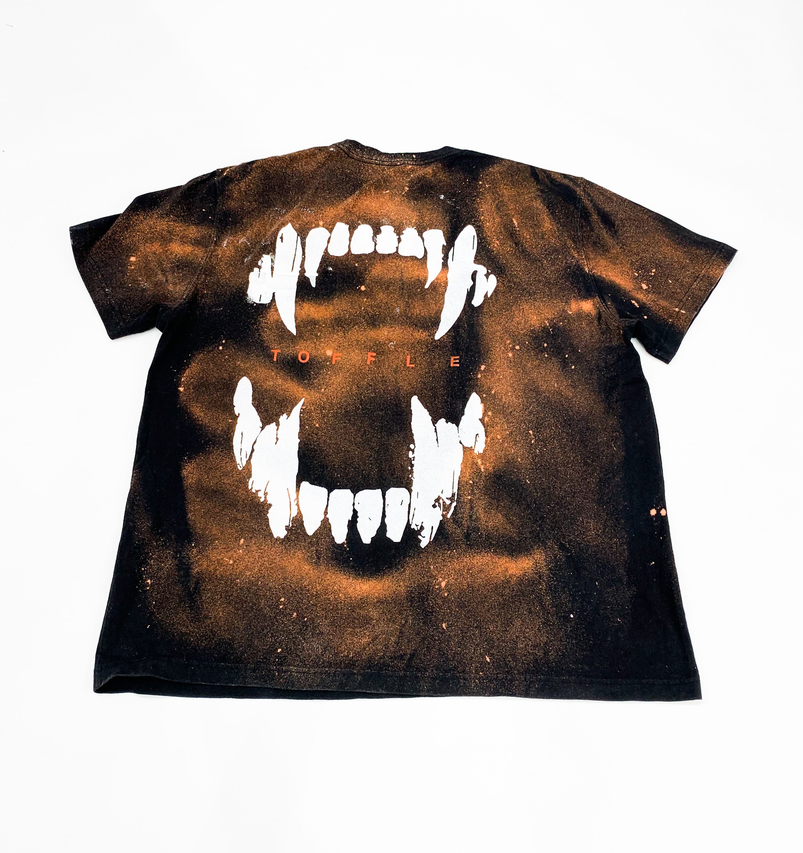 Bleach Claw T-Shirt