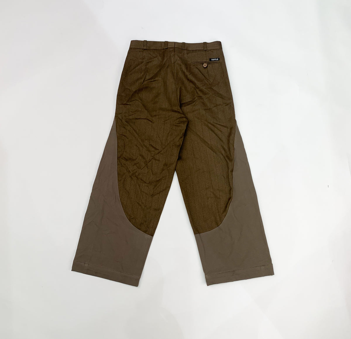Sample Brown Curve Jeans